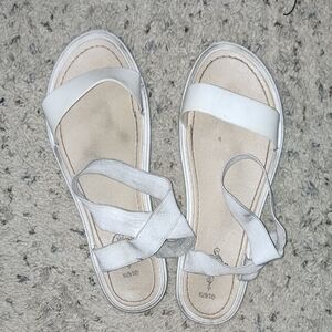 SHEIN White Sandals Minimalist Design